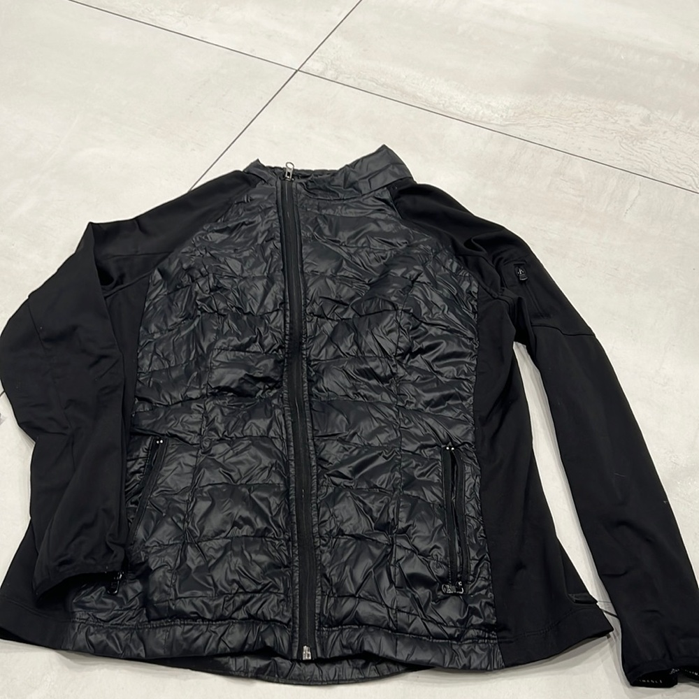 Women sport jacket nylon and Lycra materiel